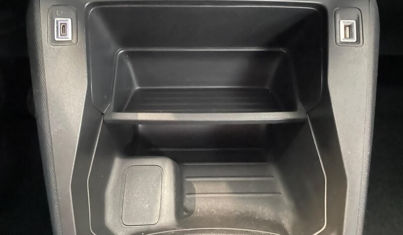 Peugeot 208 Like 2024 completo