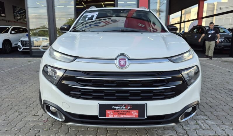 Fiat Toro Volcano 2017 completo