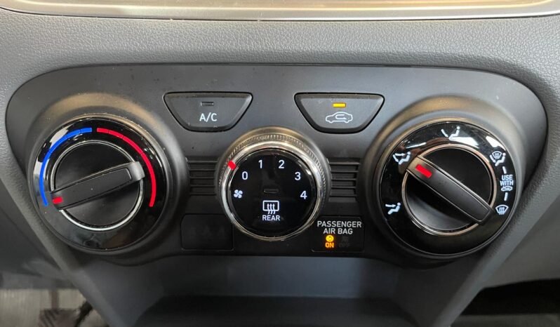 Hyundai HB20S Comfort Plus completo