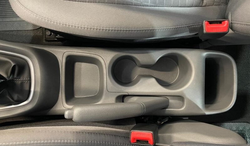 Hyundai HB20S Comfort Plus completo