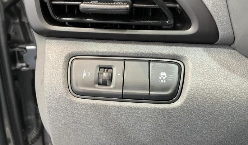 Hyundai HB20S Comfort Plus completo