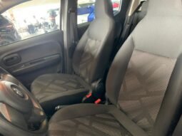 Fiat Mobi Like 2025 completo