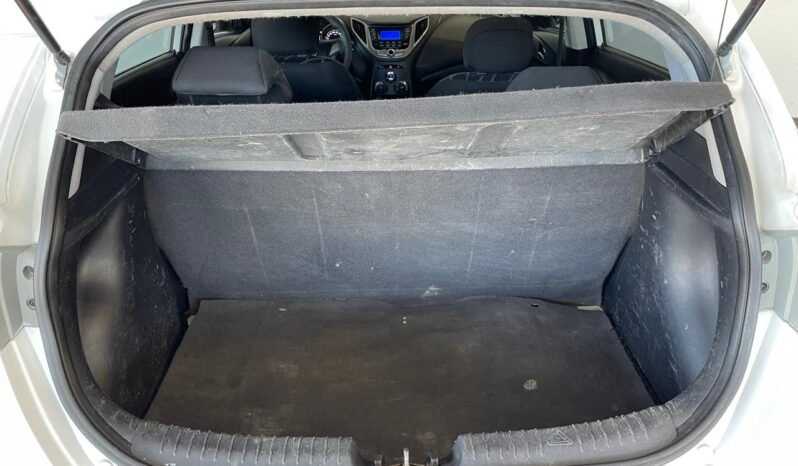 Hyundai HB20 2015 completo