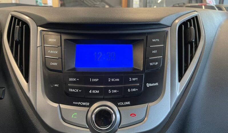 Hyundai HB20 2015 completo