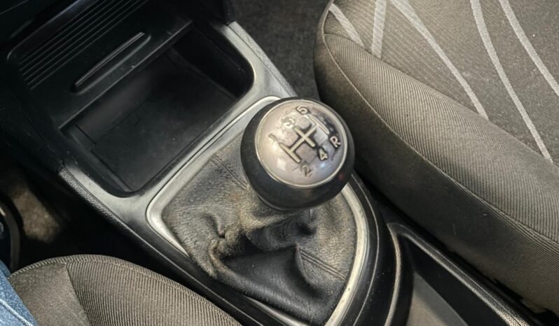 Hyundai HB20 2015 completo