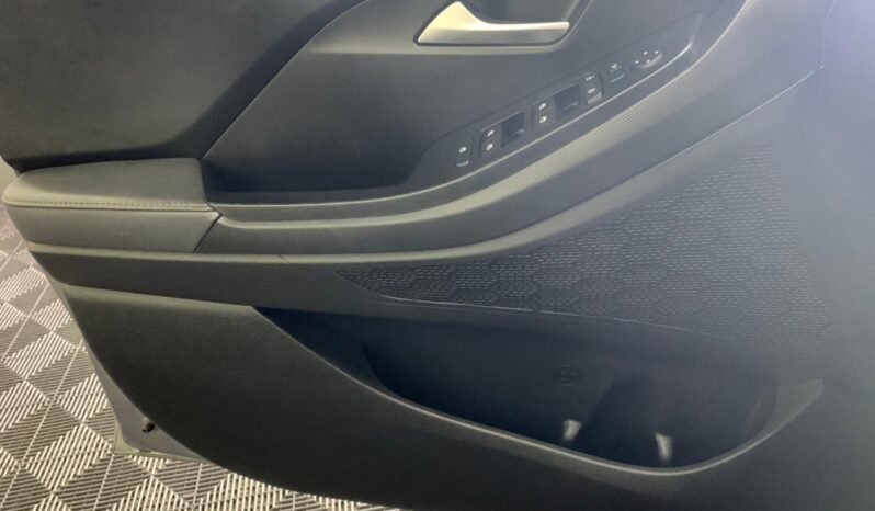 Hyundai Creta Limited 2023 completo