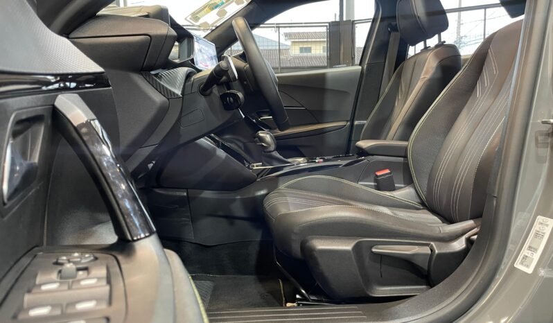 Peugeot 2008 GT 2025 completo