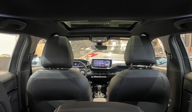 Peugeot 2008 GT 2025 completo