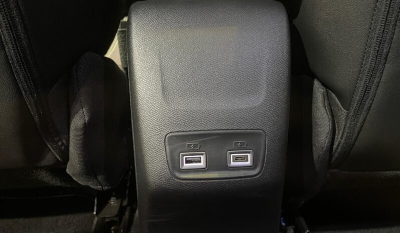 Peugeot 2008 GT 2025 completo