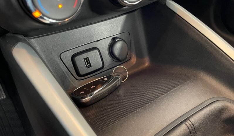 Chevrolet ONIX HATCH LT 2024 completo