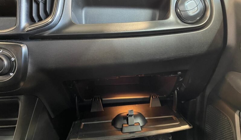 Fiat Strada Freedom 2026 completo