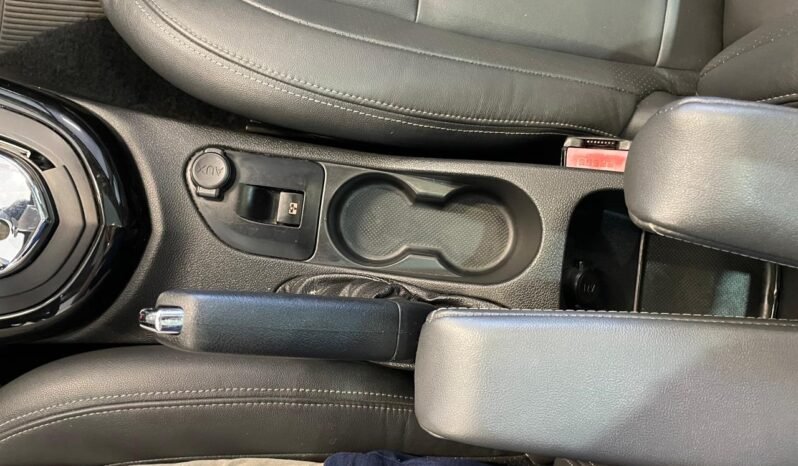 Peugeot 308 Griffe 2017 completo