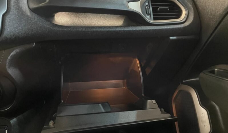 Jeep Renegade Sport 2017 completo