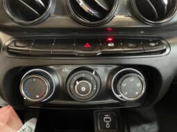 Fiat Cronos Drive 2024 completo