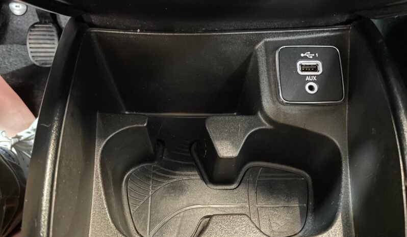 Fiat Cronos Drive 2024 completo