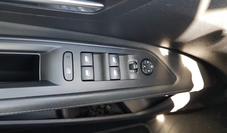 Peugeot 3008 Allure  2020 completo