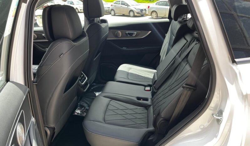 Caoa Chery Tiggo 8 PRO 2025 completo