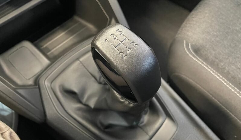 Peugeot 208 Like 2024 completo