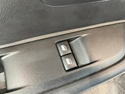 Peugeot 208 Like 2024 completo