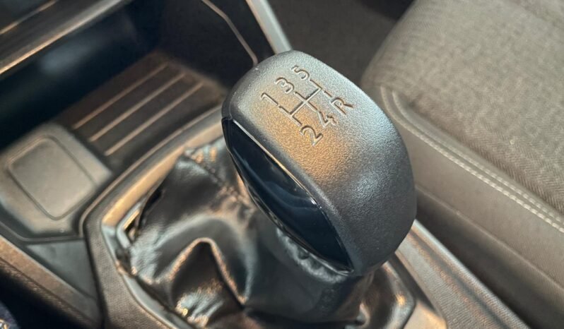 Peugeot 208 Like 2024 completo