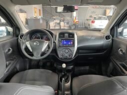 Nissan VERSA SV 2019 completo