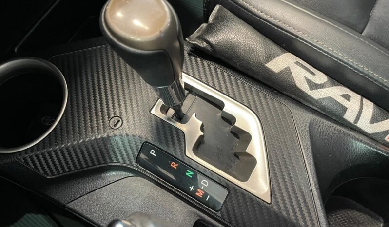Toyota RAV4 2014 completo