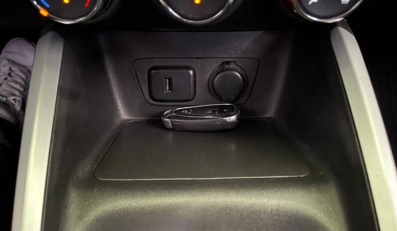 Chevrolet ONIX SED. Plus PREM. 2021 completo