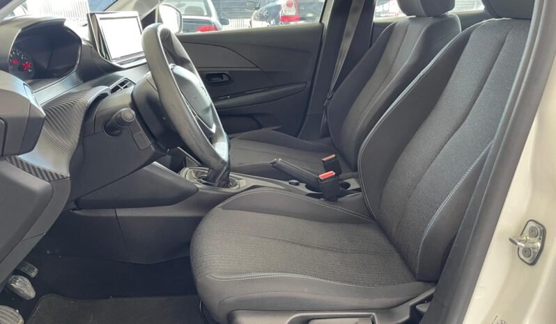 Peugeot 208 Like 2024 completo