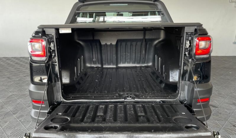 Fiat Strada Freedom 2025 completo