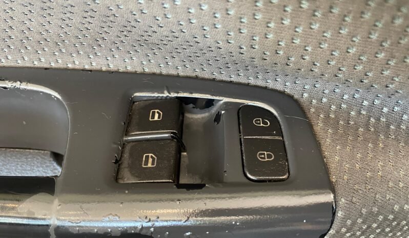 VolksWagen Gol 2011 completo