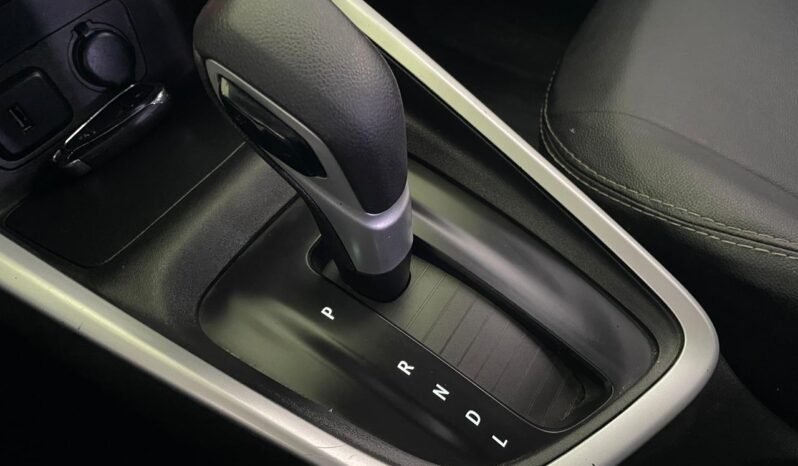 Chevrolet ONIX SED. Plus PREM. 2021 completo