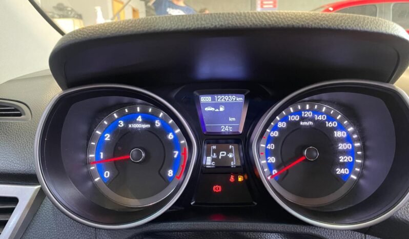 Hyundai i30 2014 completo