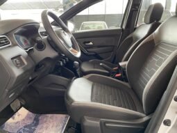 Renault DUSTER Intense Plus 2025 completo