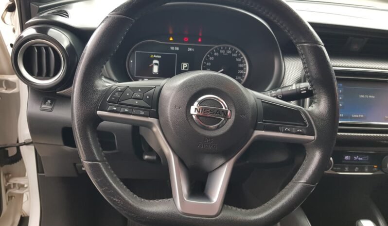 Nissan KICKS SV 2017 completo