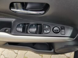 Nissan KICKS SV 2017 completo