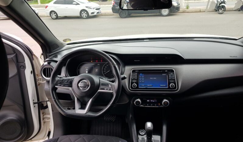 Nissan KICKS SV 2017 completo