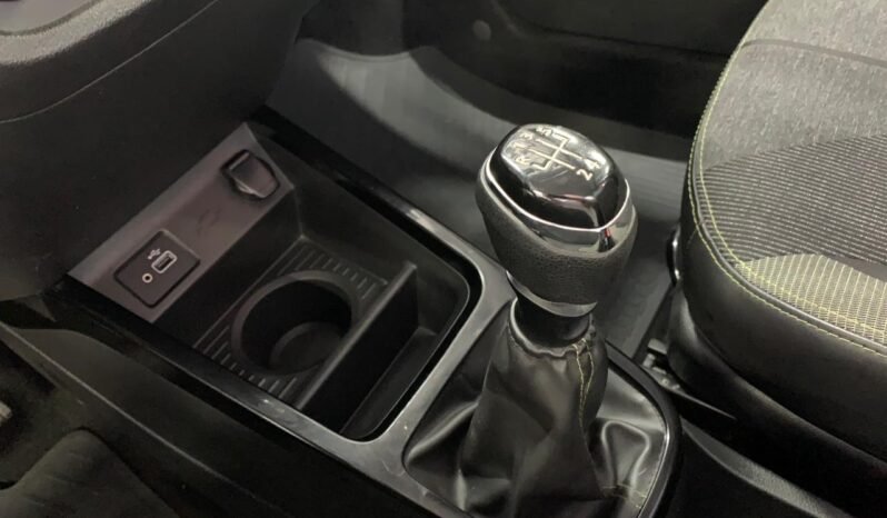 Renault Kwid Outdider 2023 completo