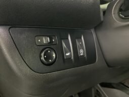 Renault Kwid Outdider 2023 completo