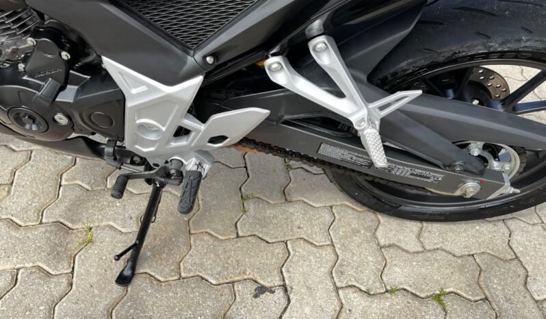 HONDA CB 300F Twister Flex 2024 completo