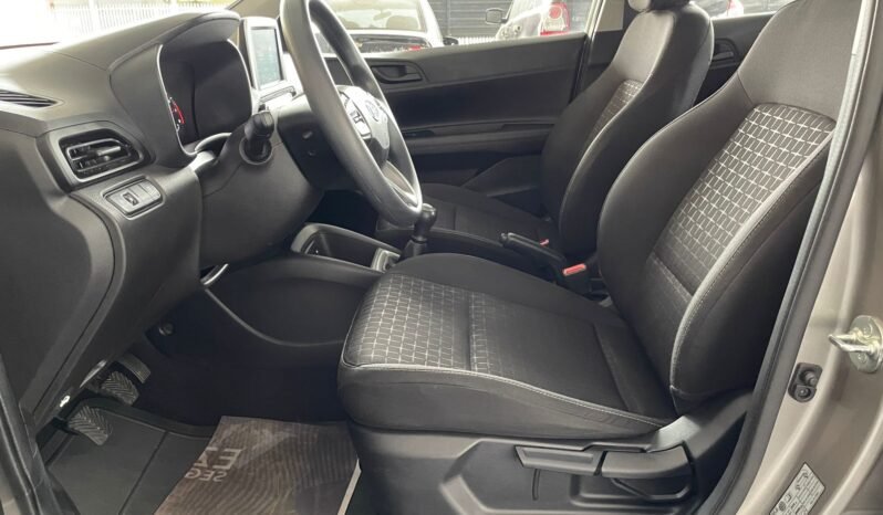 Hyundai HB20 Comfort Plus 2025 completo