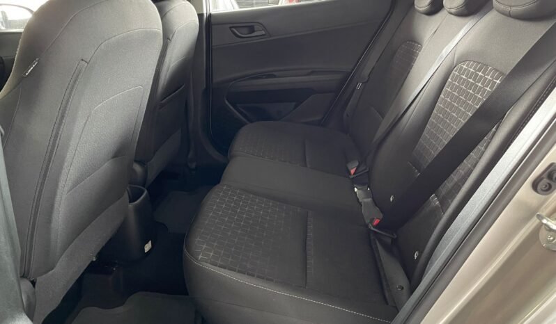 Hyundai HB20 Comfort Plus 2025 completo