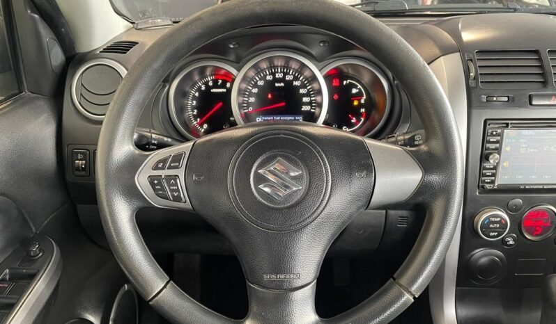 Suzuki Grand Vitara 2012 completo