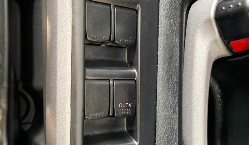 Suzuki Grand Vitara 2012 completo