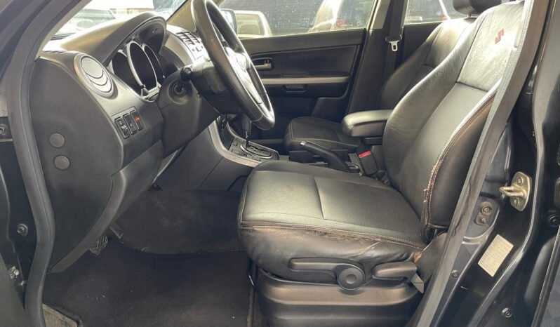 Suzuki Grand Vitara 2012 completo