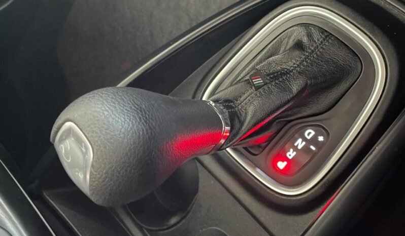 Fiat ARGO DRIVE 2025 completo