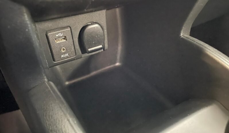 Nissan KICKS Active S 2021 completo