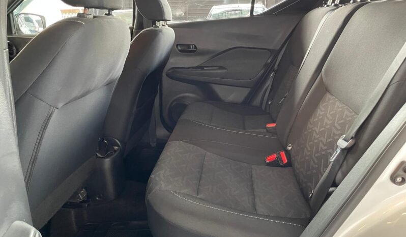 Nissan KICKS Active S 2021 completo