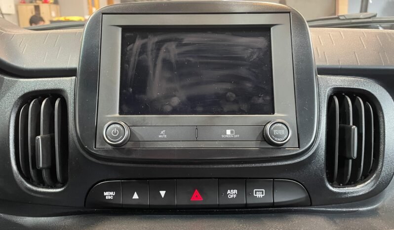 Fiat MOBI TREKKING 2025 completo