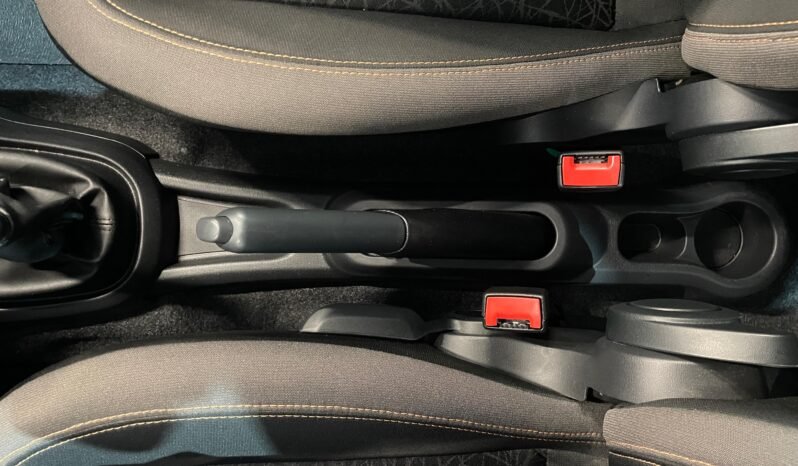 Fiat MOBI TREKKING 2025 completo