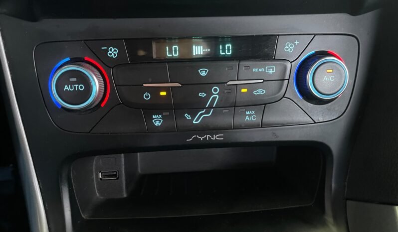 Ford Focus 2017 completo